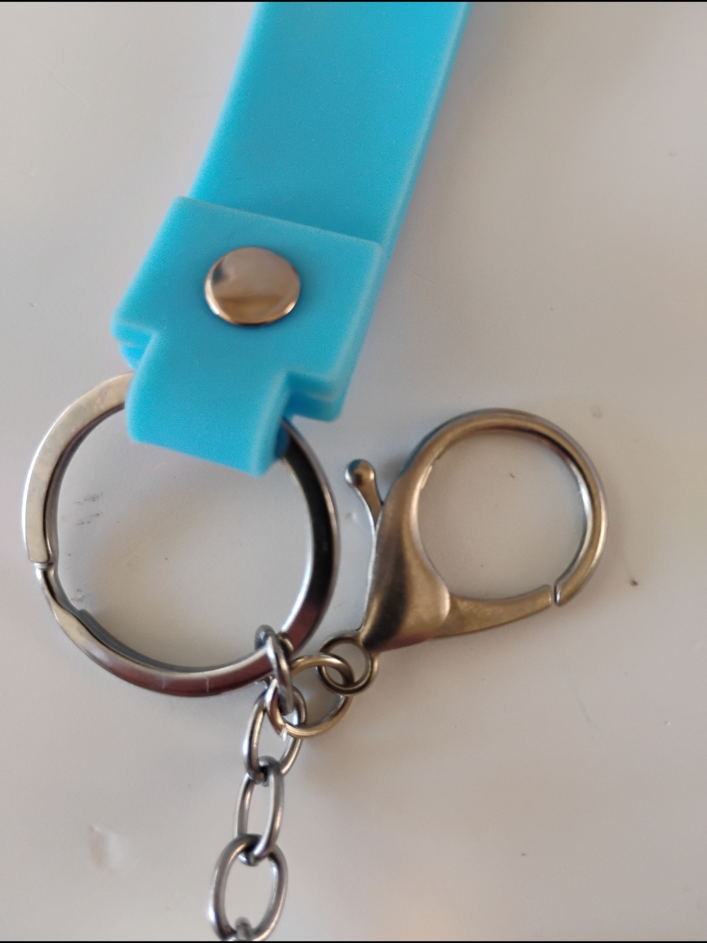Hello Kitty 3D Character Keyring - Picture 5 of 6